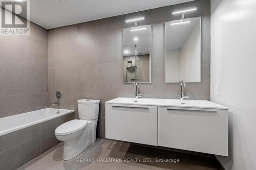 617 - 2720 Dundas Street W, Toronto (Junction Area), ON - Indoor Photo Showing Bathroom