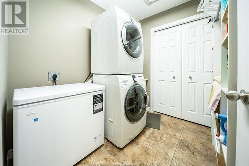 1647 Luxury, Windsor, ON - Indoor Photo Showing Laundry Room