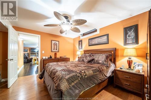 1647 Luxury, Windsor, ON - Indoor Photo Showing Bedroom