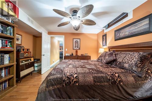 1647 Luxury, Windsor, ON - Indoor Photo Showing Bedroom