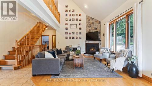 12 North Street, Brantford, ON - Indoor Photo Showing Living Room With Fireplace