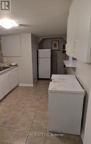 Lower - 14 Canterbury Drive, St. Catharines, ON - Indoor Photo Showing Laundry Room