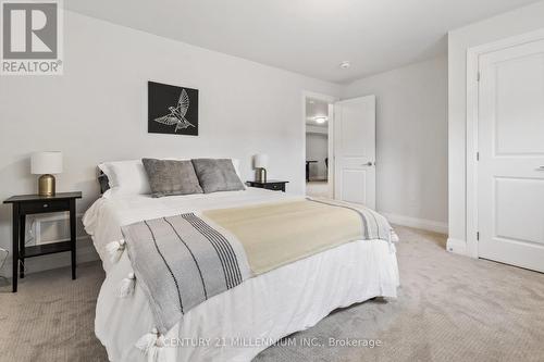 133 Red Pine Street, Blue Mountains (Blue Mountain Resort Area), ON - Indoor Photo Showing Bedroom