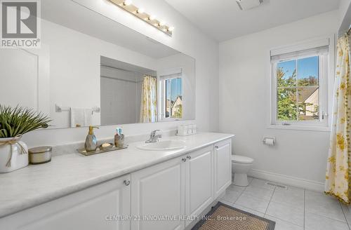 2463 Winlord Place, Oshawa (Windfields), ON - Indoor Photo Showing Bathroom