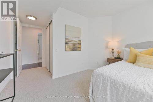 207 - 1 Emerald Lane, Vaughan, ON - Indoor Photo Showing Bedroom