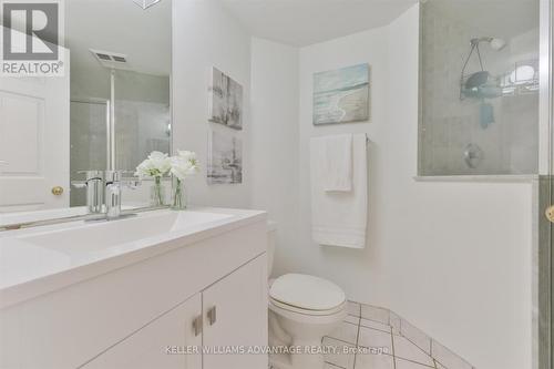 207 - 1 Emerald Lane, Vaughan, ON - Indoor Photo Showing Bathroom