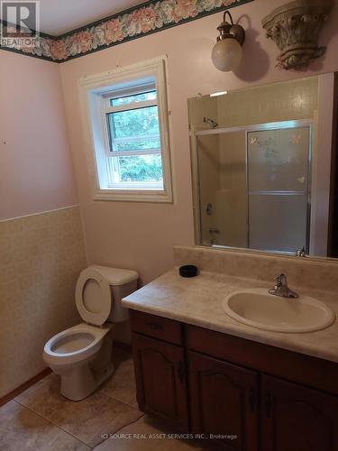 6 - 2548 Highway, Northern Bruce Peninsula, ON - Indoor Photo Showing Bathroom