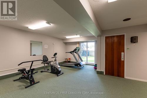 213 - 440 Wellington Street, St. Thomas, ON - Indoor Photo Showing Gym Room