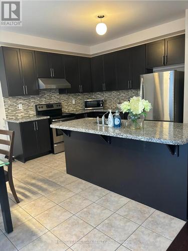 49 Holst Avenue, Markham (Berczy), ON - Indoor Photo Showing Kitchen With Upgraded Kitchen