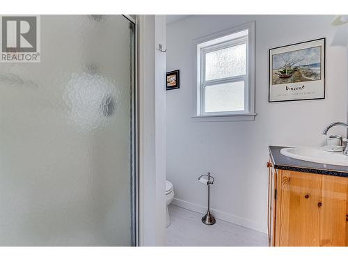 2520 Pheasant Ridge Drive, Armstrong, BC - Indoor Photo Showing Bathroom