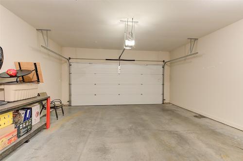 2424 Saddleback Way, West Kelowna, BC - Indoor Photo Showing Garage