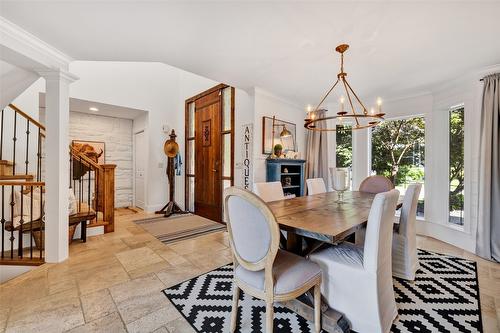 4830 Canyon Ridge Crescent, Kelowna, BC - Indoor Photo Showing Dining Room