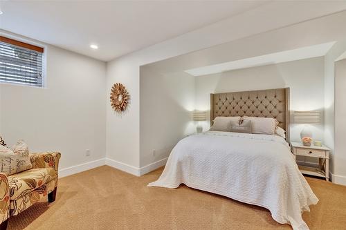 4830 Canyon Ridge Crescent, Kelowna, BC - Indoor Photo Showing Bedroom