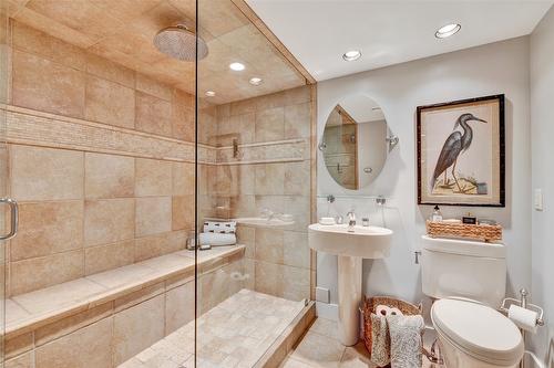 4830 Canyon Ridge Crescent, Kelowna, BC - Indoor Photo Showing Bathroom