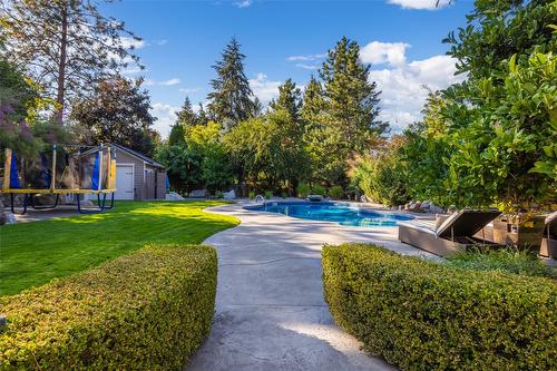 4830 Canyon Ridge Crescent, Kelowna, BC - Outdoor With In Ground Pool