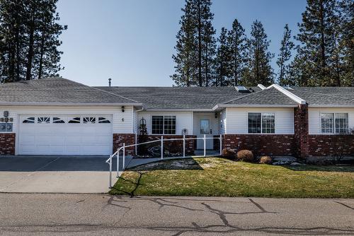 6-11290 Bond Road, Lake Country, BC - Outdoor With Facade