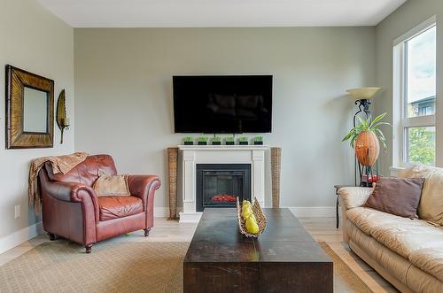 23-12798 Lake Hill Drive, Lake Country, BC - Indoor Photo Showing Living Room With Fireplace