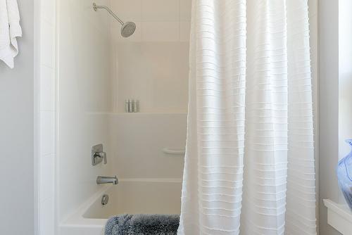 23-12798 Lake Hill Drive, Lake Country, BC - Indoor Photo Showing Bathroom