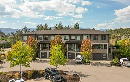 23-12798 Lake Hill Drive, Lake Country, BC - Outdoor With Facade