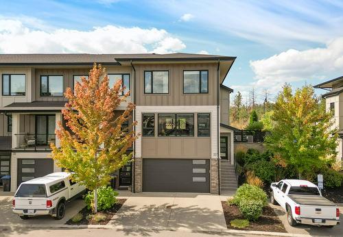 23-12798 Lake Hill Drive, Lake Country, BC - Outdoor With Facade