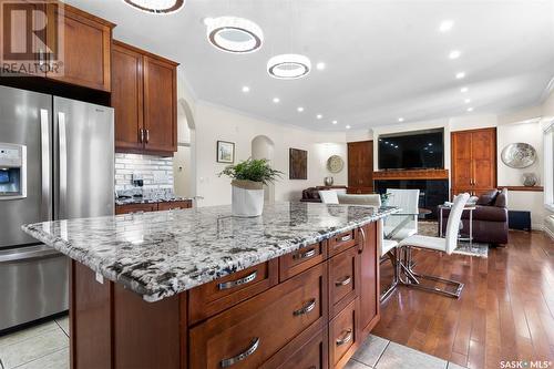 743 Bellmont Court, Saskatoon, SK - Indoor Photo Showing Kitchen With Upgraded Kitchen