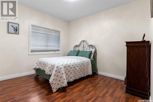 743 Bellmont Court, Saskatoon, SK - Indoor Photo Showing Bedroom