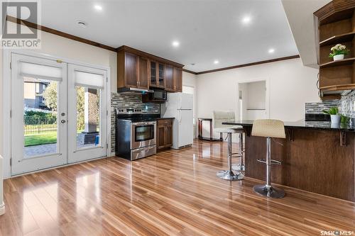 743 Bellmont Court, Saskatoon, SK - Indoor Photo Showing Kitchen