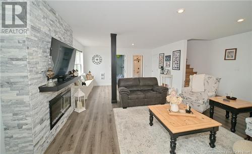 237 Rte 636, Harvey, NB - Indoor Photo Showing Living Room