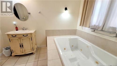 274 Carters Point Road, Kingston, NB - Indoor Photo Showing Bathroom