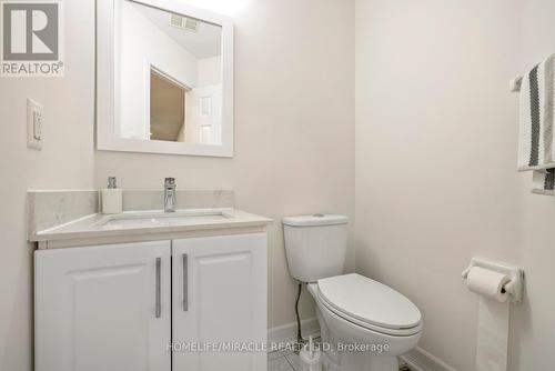 6405 Valiant Heights, Mississauga (Meadowvale Village), ON - Indoor Photo Showing Bathroom