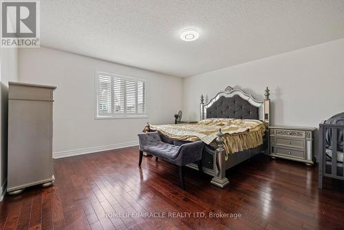 6405 Valiant Heights, Mississauga (Meadowvale Village), ON - Indoor Photo Showing Bedroom