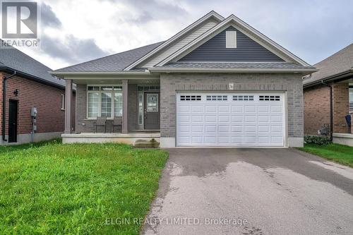 36 Freeman Lane, St. Thomas, ON - Outdoor