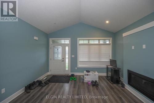 36 Freeman Lane, St. Thomas, ON - Indoor Photo Showing Other Room