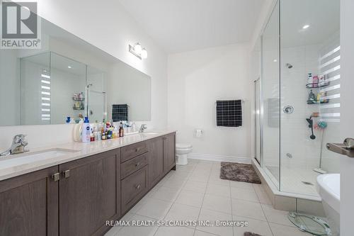 43 Petch Avenue, Caledon (Cheltenham), ON - Indoor Photo Showing Bathroom