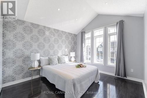 33 Rubysilver Drive, Brampton (Vales Of Castlemore), ON - Indoor Photo Showing Bedroom