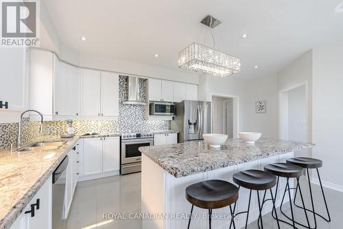 33 Rubysilver Drive, Brampton (Vales Of Castlemore), ON - Indoor Photo Showing Kitchen With Stainless Steel Kitchen With Upgraded Kitchen