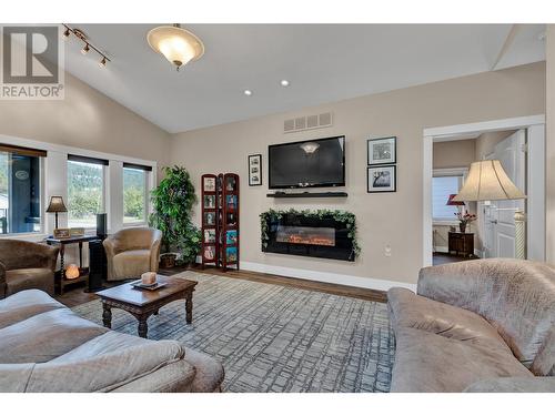 613 Nighthawk Avenue, Vernon, BC - Indoor Photo Showing Living Room With Fireplace