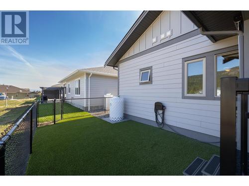 613 Nighthawk Avenue, Vernon, BC - Outdoor With Deck Patio Veranda With Exterior