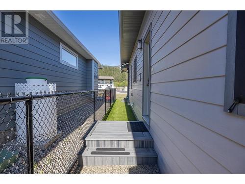 613 Nighthawk Avenue, Vernon, BC - Outdoor With Exterior