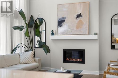 314 Whitham Crescent, North Grenville, ON - Indoor Photo Showing Living Room With Fireplace