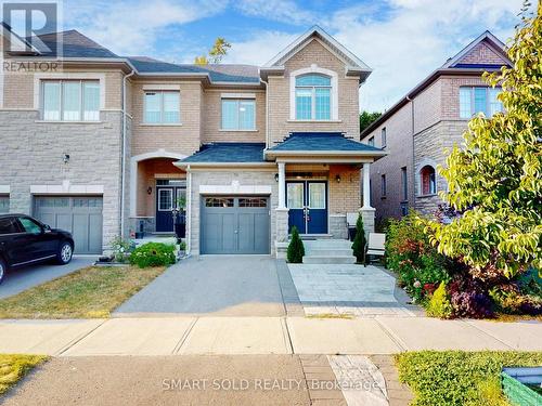 70 Paper Mills Crescent, Richmond Hill (Jefferson), ON - Outdoor With Facade