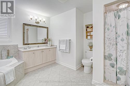 9 Lacona Crescent, Richmond Hill, ON - Indoor Photo Showing Bathroom