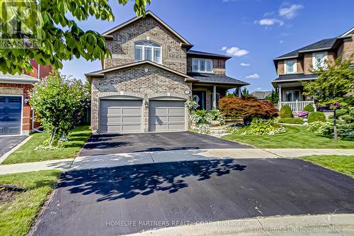 9 Lacona Crescent, Richmond Hill, ON - Outdoor With Facade