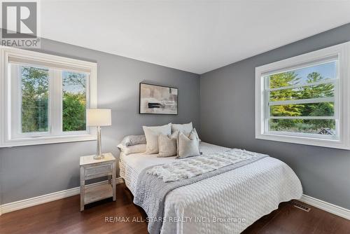 100 Pine Post Road, Georgina (Keswick North), ON - Indoor Photo Showing Bedroom