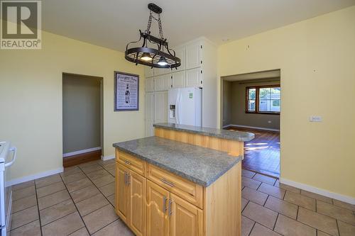 1338 17Th Avenue, Prince George, BC - Indoor