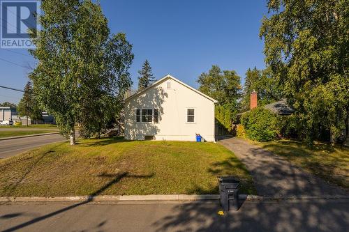 1338 17Th Avenue, Prince George, BC - Outdoor