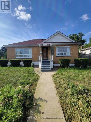 Main Fl - 188 Dumbarton Avenue, Hamilton, ON - Outdoor With Facade