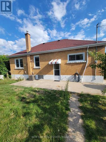 Main Fl - 188 Dumbarton Avenue, Hamilton, ON - Outdoor