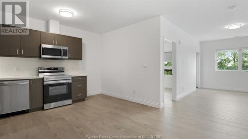 1900 Concession Rd 6 Unit# 302, Lasalle, ON - Indoor Photo Showing Kitchen With Stainless Steel Kitchen