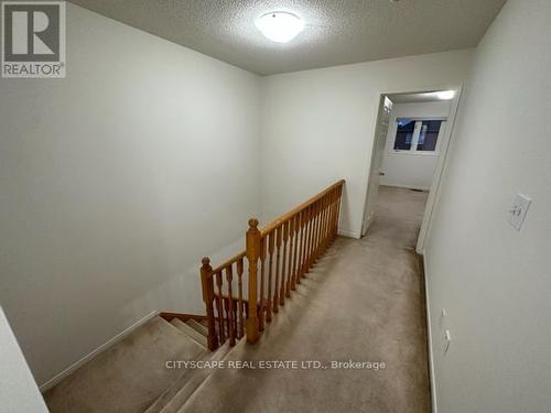 7565 Black Walnut Trail, Mississauga, ON - Indoor Photo Showing Other Room